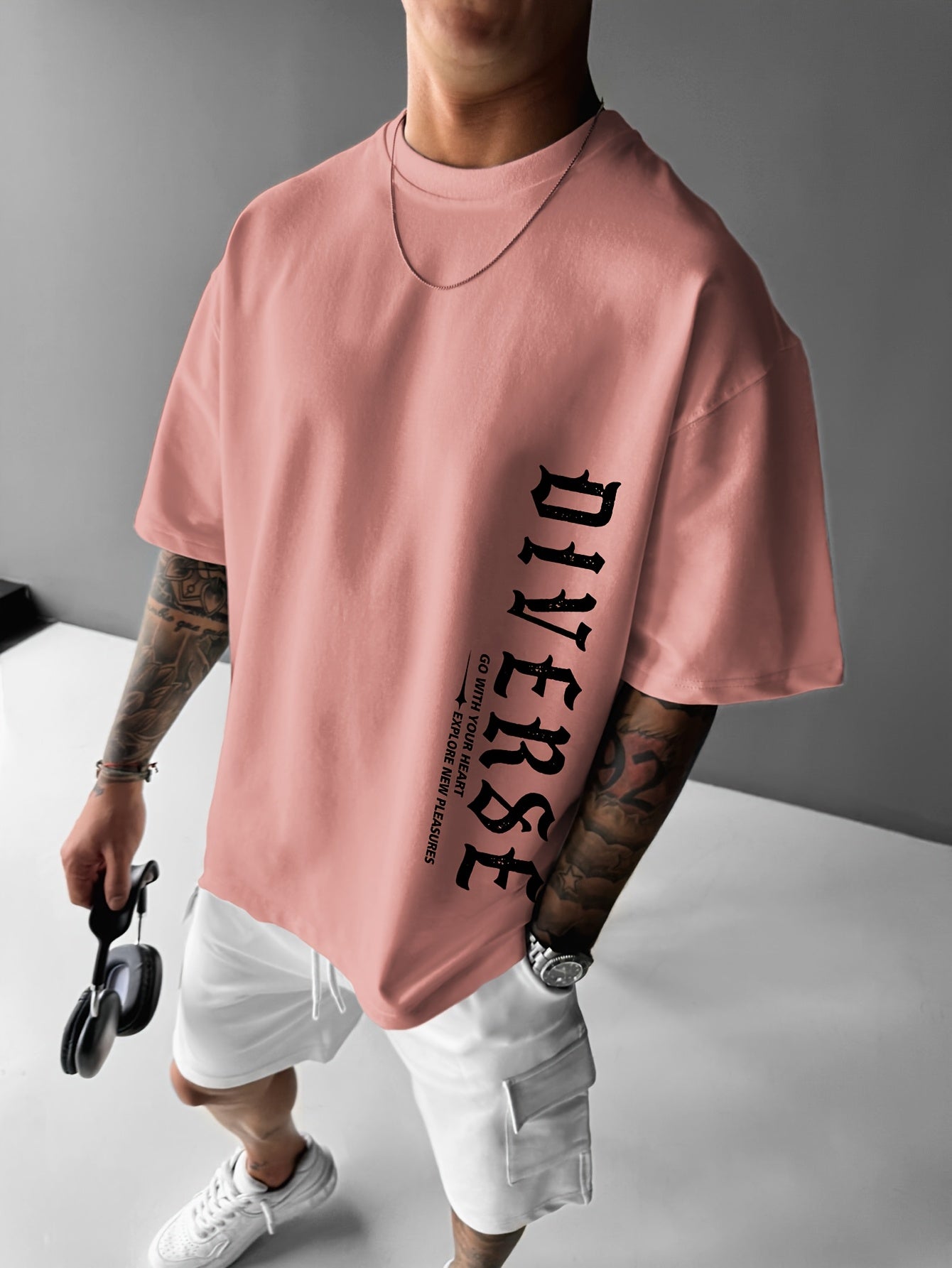 Camiseta Gráfica "DIVERSE"