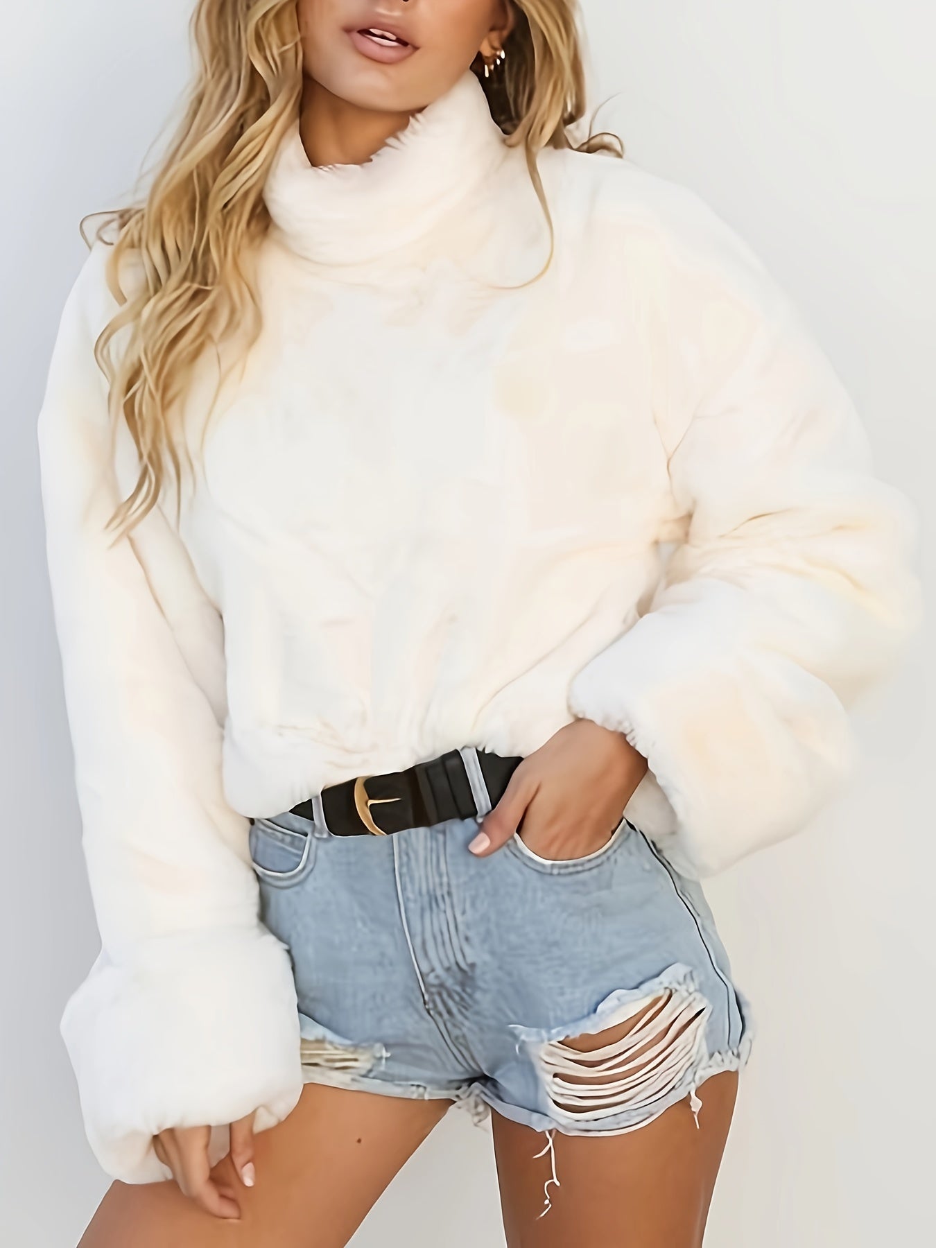 Sudadera lisa de cuello alto de piel sintética
