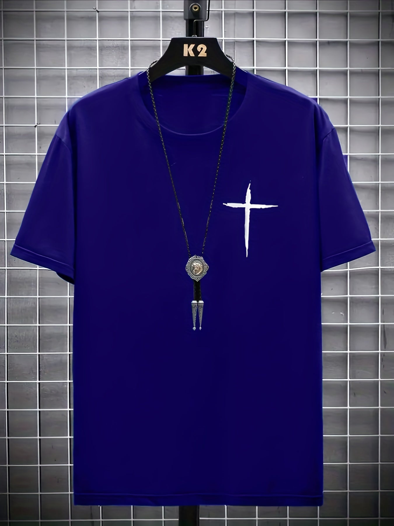 Camiseta con Estampado de Cruz