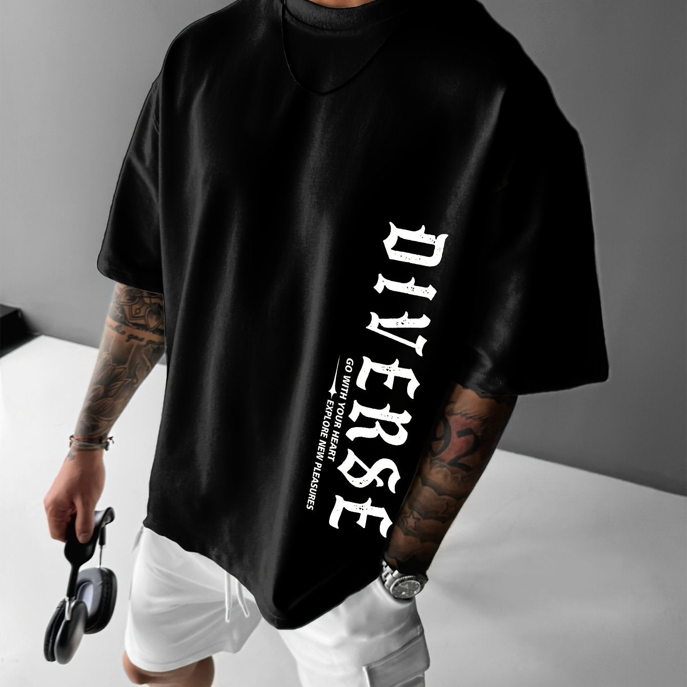 Camiseta Gráfica "DIVERSE"