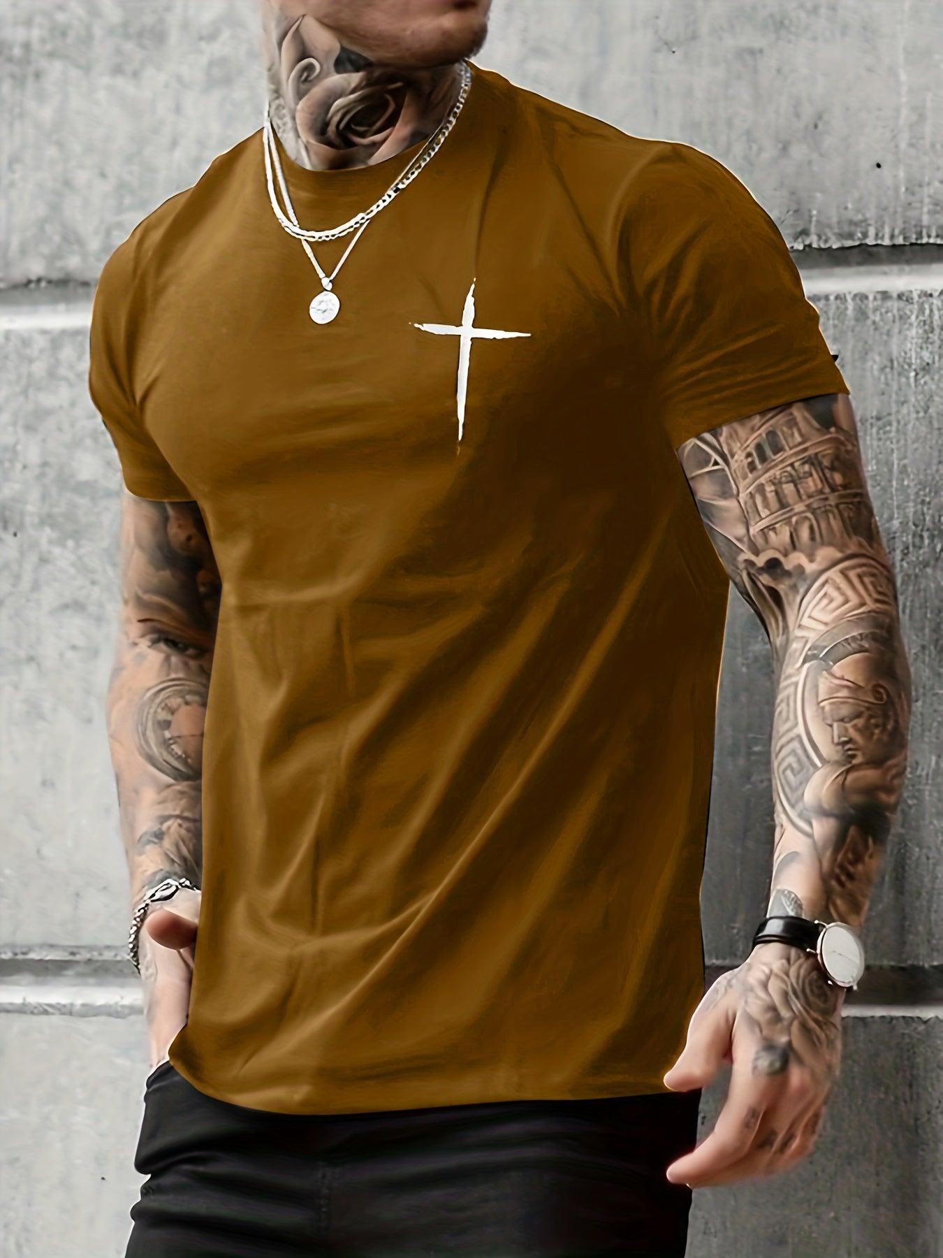 Camiseta con Estampado de Cruz