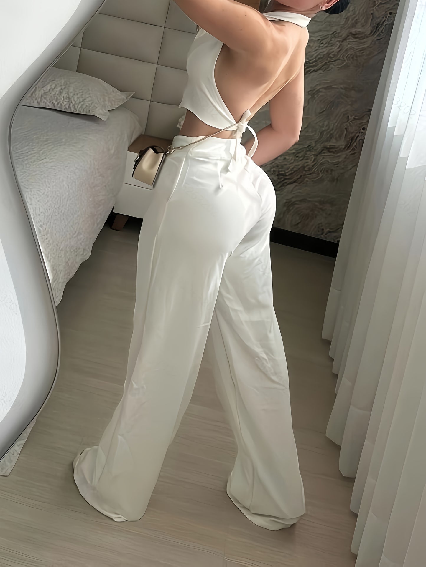 Conjunto de dos Piezas top corto con botones y cuello en V y Pantalones anchos de cintura alta